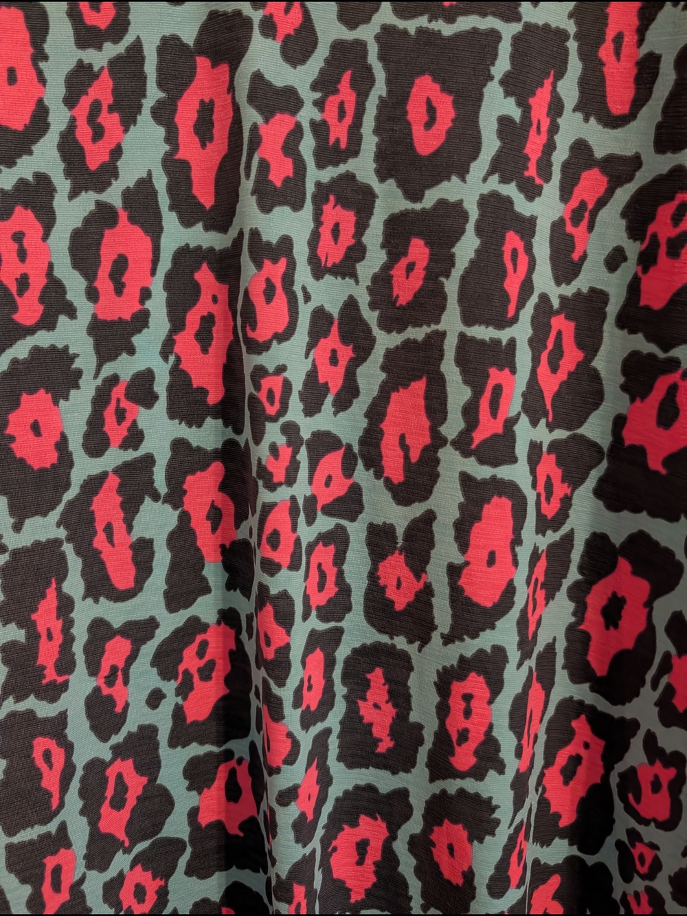 Dear Scarlett Lizzy Turquoise & Pink Leopard Print Women's Top - 2xl - Picture 3 of 3